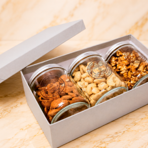 Caja para regalo con Almendras, Nueces y Castañas de Cajú